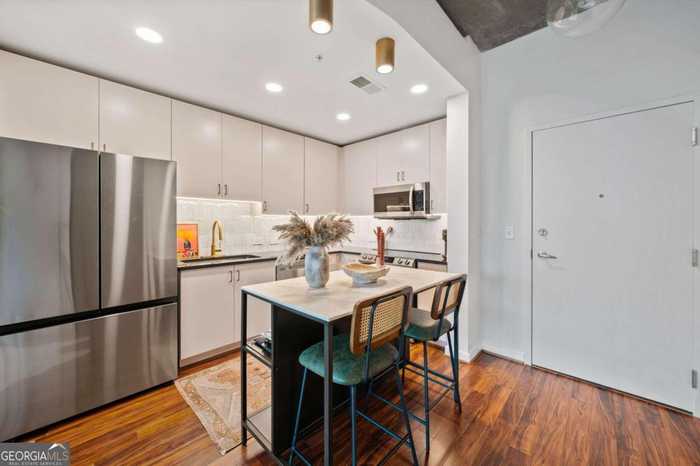 photo 2: 860 Peachtree Street NE Unit 1513, Atlanta GA 30308