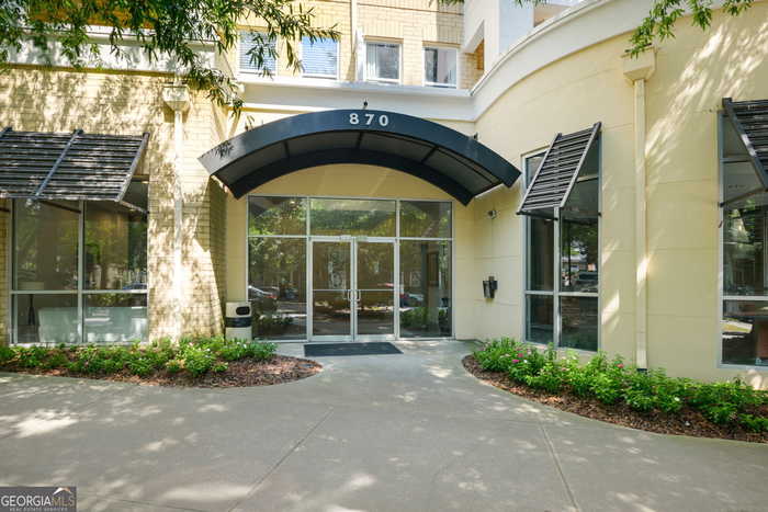 photo 2: 870 Inman Village Parkway Unit 205, Atlanta GA 30307