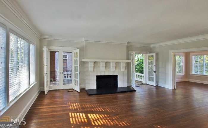 photo 2: 784 Briarcliff Road NE, Atlanta GA 30306