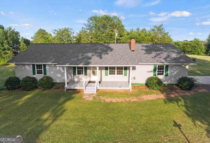 photo 1: 946 Cedar Ridge Road, Commerce GA 30530