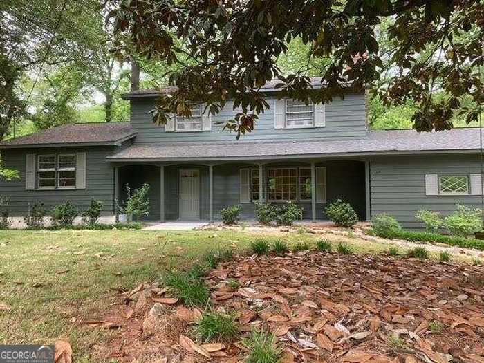 photo 1: 555 Riverhill Drive, Athens GA 30606