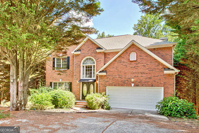 photo 2: 970 Brighton Crest Circle, Stone Mountain GA 30087