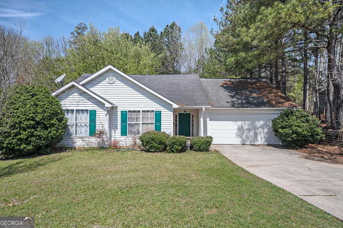 photo 1: 168 Willow Springs Lane, Stockbridge GA 30281