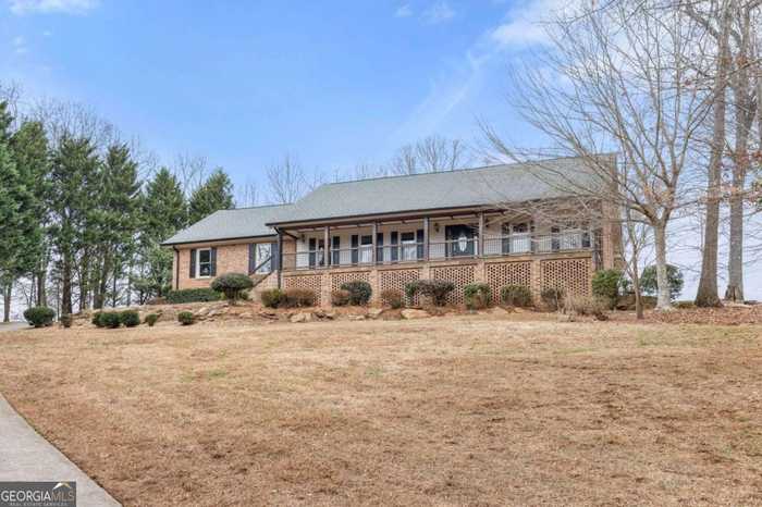 photo 2: 415 Ginger Trail, Demorest GA 30535