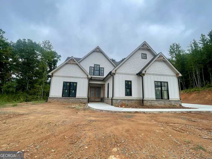 photo 1: 100 Tuxedo Circle, Forsyth GA 31029