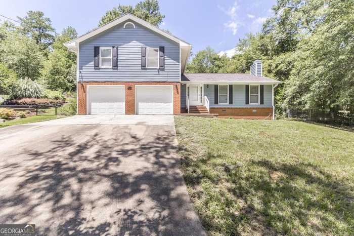 photo 1: 832 Malwood Drive, Macon GA 31204