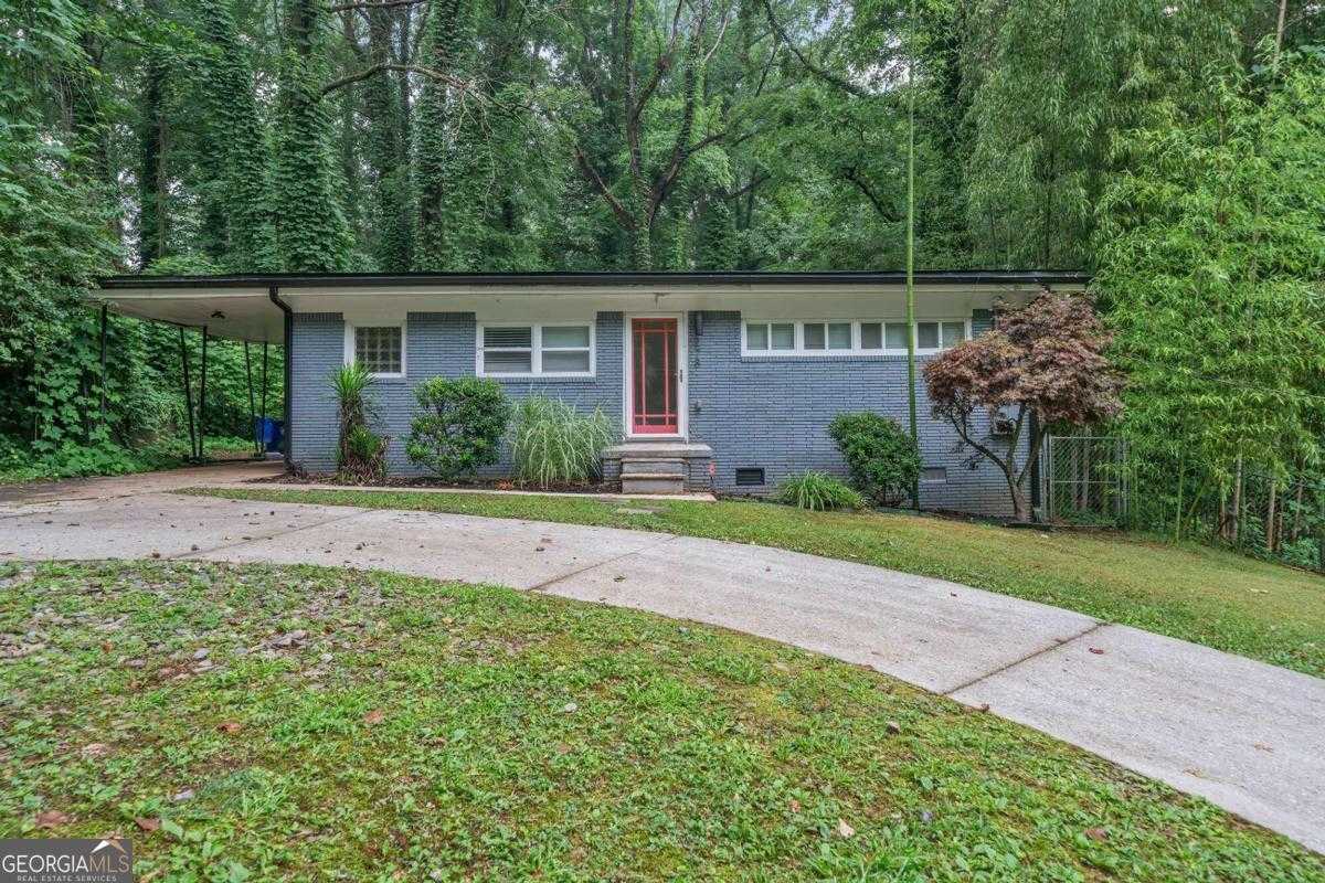 photo 1: 2781 Rollingwood Lane SE, Atlanta GA 30316