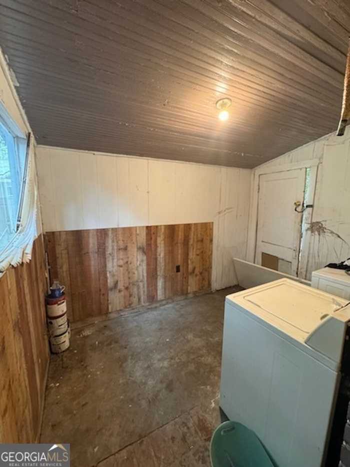 photo 2: 604 Hicks Street, Waycross GA 31501