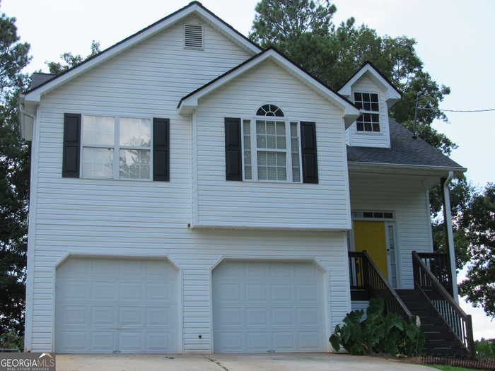 photo 1: 345 Eagles Nest Circle, Carrollton GA 30116