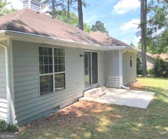 photo 2: 92 Deerfield Lane, Carrollton GA 30116