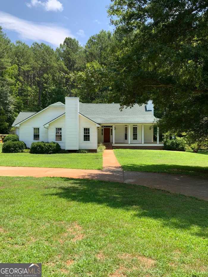 photo 1: 3639 Holly Springs Road, Rockmart GA 30153