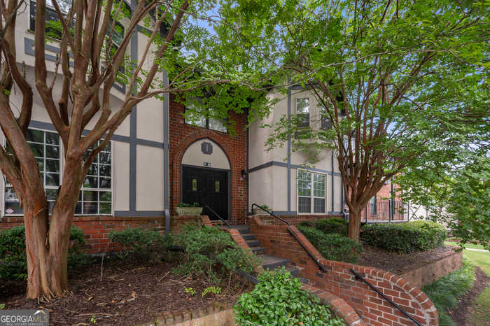 photo 1: 6851 Roswell Road Unit I29, Sandy Springs GA 30328