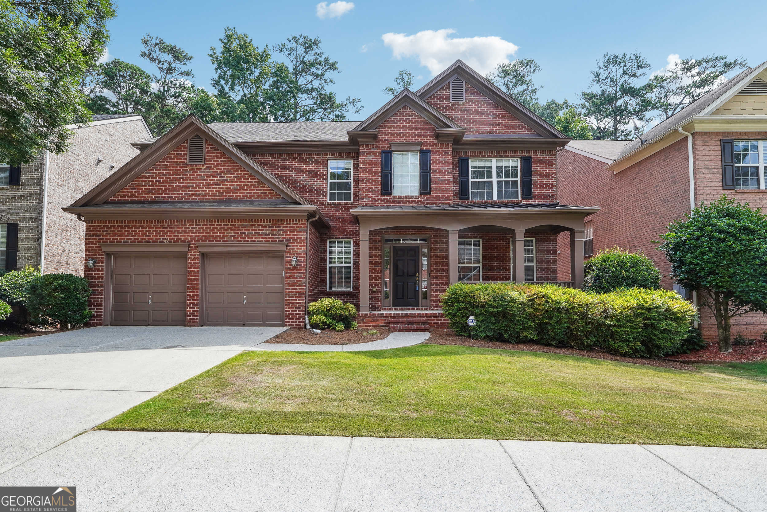 photo 2: 4027 KINGSLEY PARK Court, Peachtree Corners GA 30096