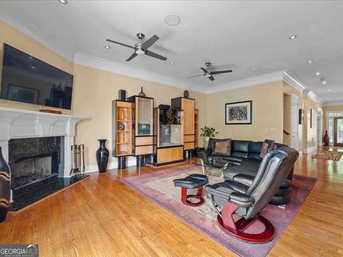 photo 7: 620 BONAVENTURE Avenue, Atlanta GA 30306