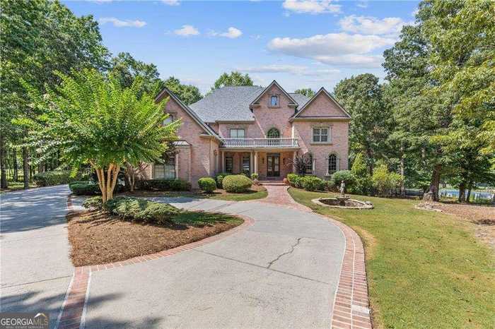 photo 1: 5052 Legends Drive, Braselton GA 30517