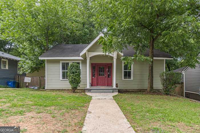 photo 1: 465 Robinson Avenue, Atlanta GA 30315