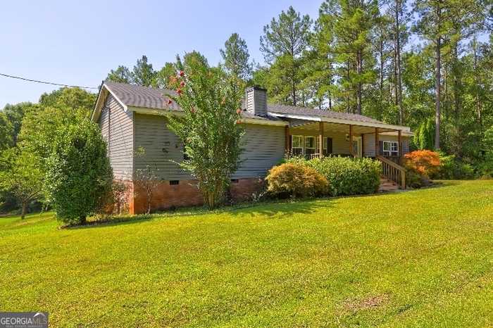 photo 2: 132 Anchor Pointe Drive, Eatonton GA 31024