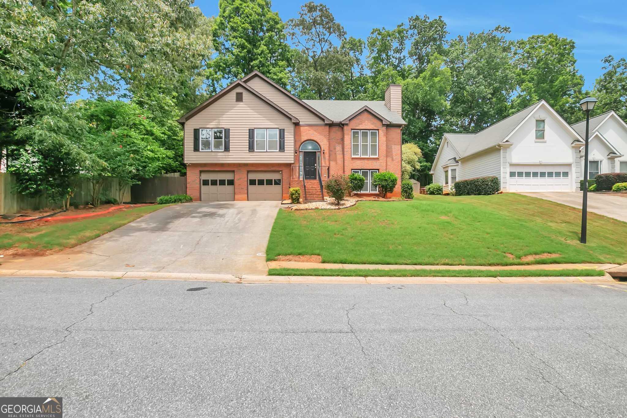 photo 2: 3455 Pierce Arrow Circle, Suwanee GA 30024