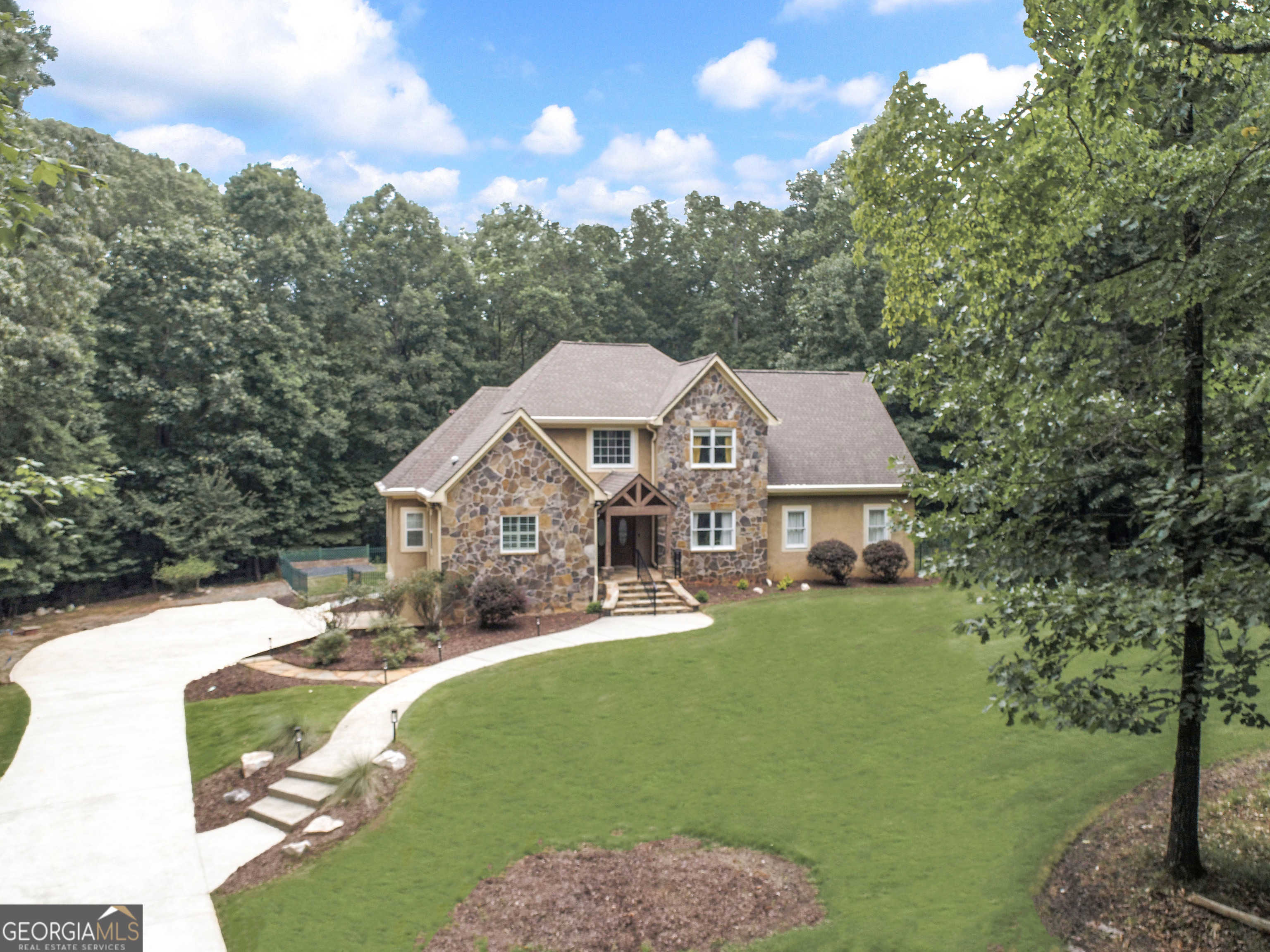 photo 3: 307 Bradford Way, Peachtree City GA 30269