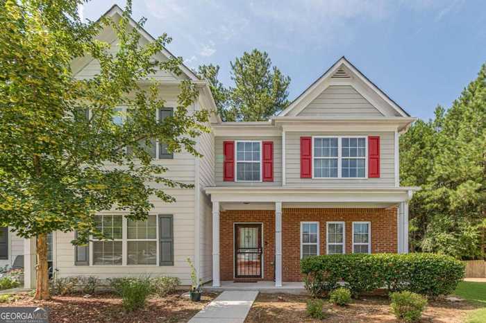 photo 1: 6217 Shoals Loop, Union City GA 30291