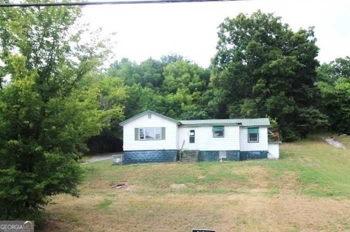 photo 1: 2271 Johnson Road, Chickamauga GA 30707