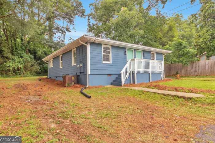 photo 2: 931 Black Oak Drive SE, Atlanta GA 30316