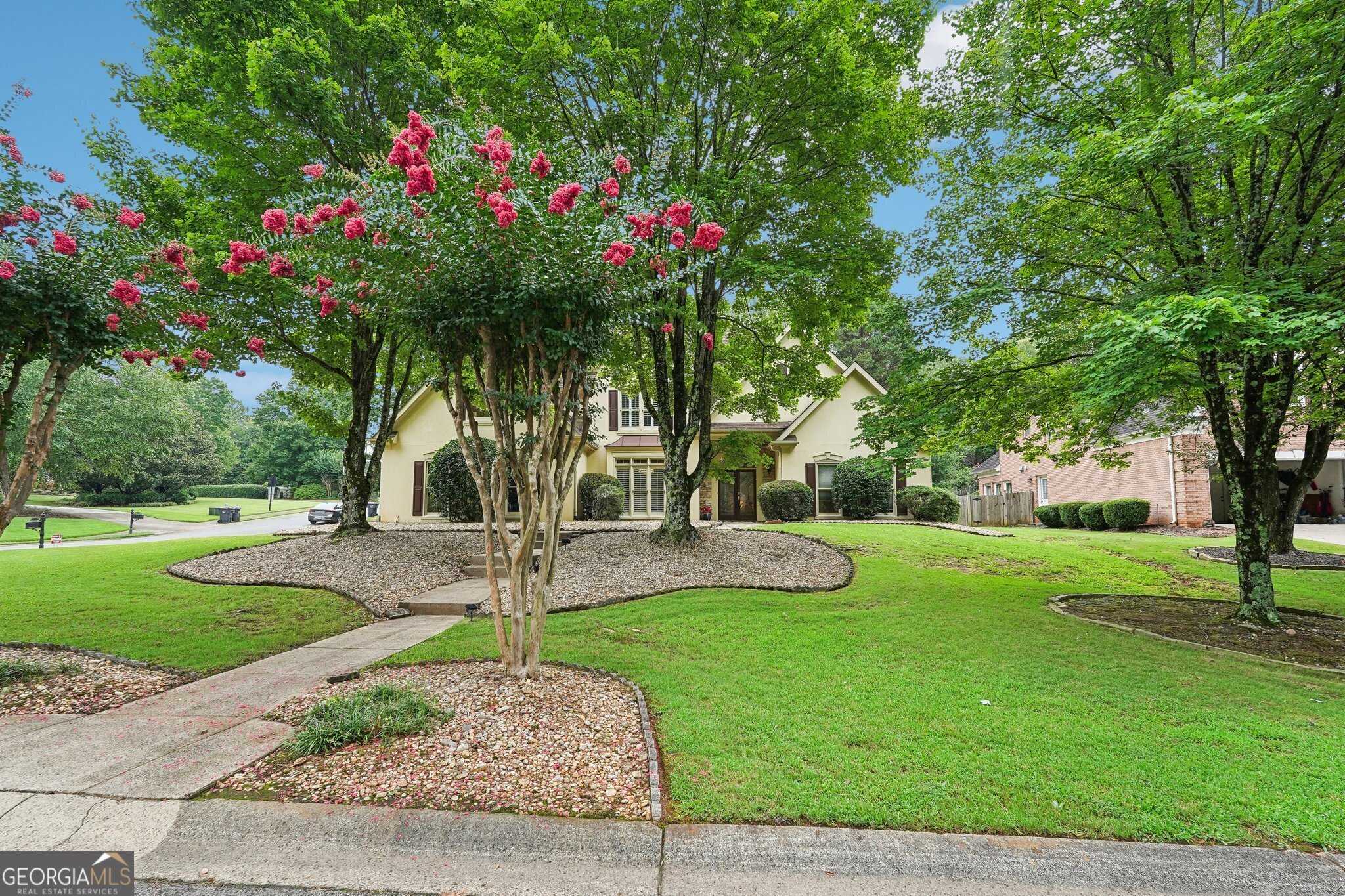 photo 2: 3664 Brisbane Drive, Marietta GA 30062