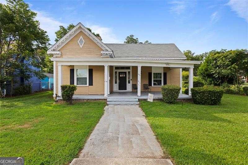 photo 2: 6860 MAIN Street, Lithonia GA 30058