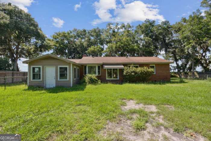 photo 2: 1115 Mush Bluff Road, St. Marys GA 31558