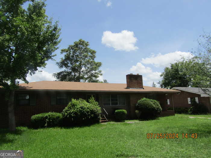 photo 1: 3119 Imperial Drive, Macon GA 31211