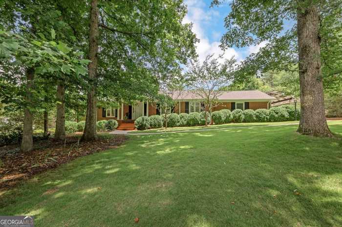 photo 2: 205 Riverview Road, Athens GA 30606