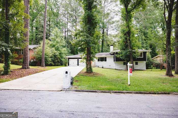 photo 1: 466 Thackeray Place SW, Atlanta GA 30311