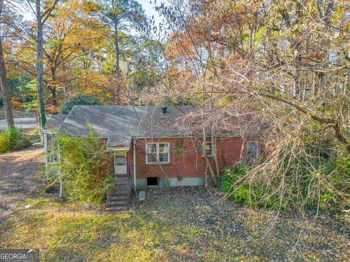 photo 2: 1828 N Druid Hills Road, Brookhaven GA 30319