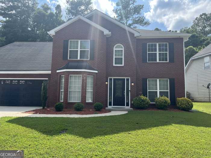 photo 1: 618 Stonemill Manor, Lithonia GA 30058