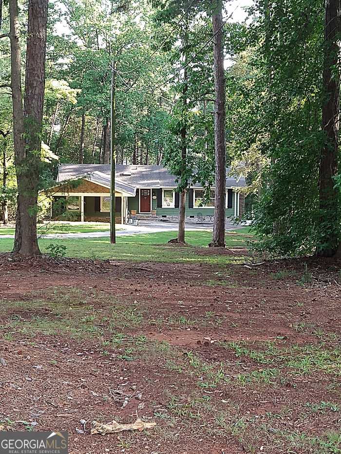 photo 1: 526 Riverbend Road, Lavonia GA 30553