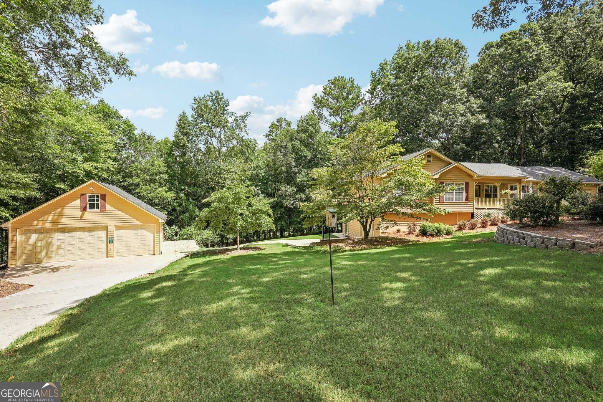 photo 1: 578 Poplar Springs Road, Hoschton GA 30548