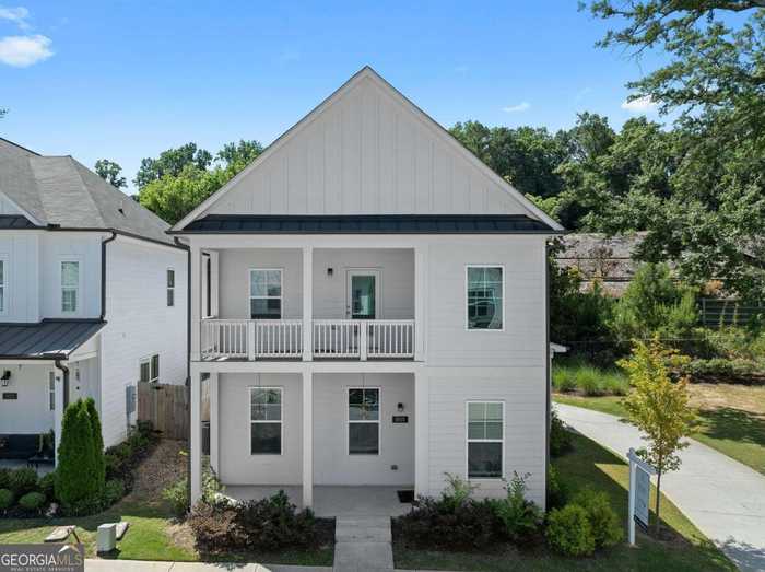 photo 1: 1855 Commons Place, Atlanta GA 30318