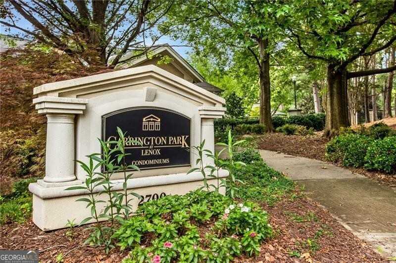 photo 2: 2700 Pine Tree Road NE Unit #2212, Atlanta GA 30324