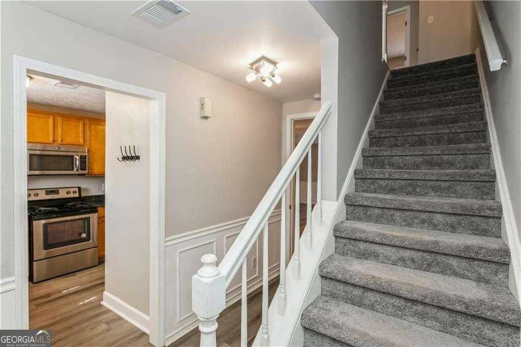 photo 3: 2940 Webb Bridge Road, Alpharetta GA 30009