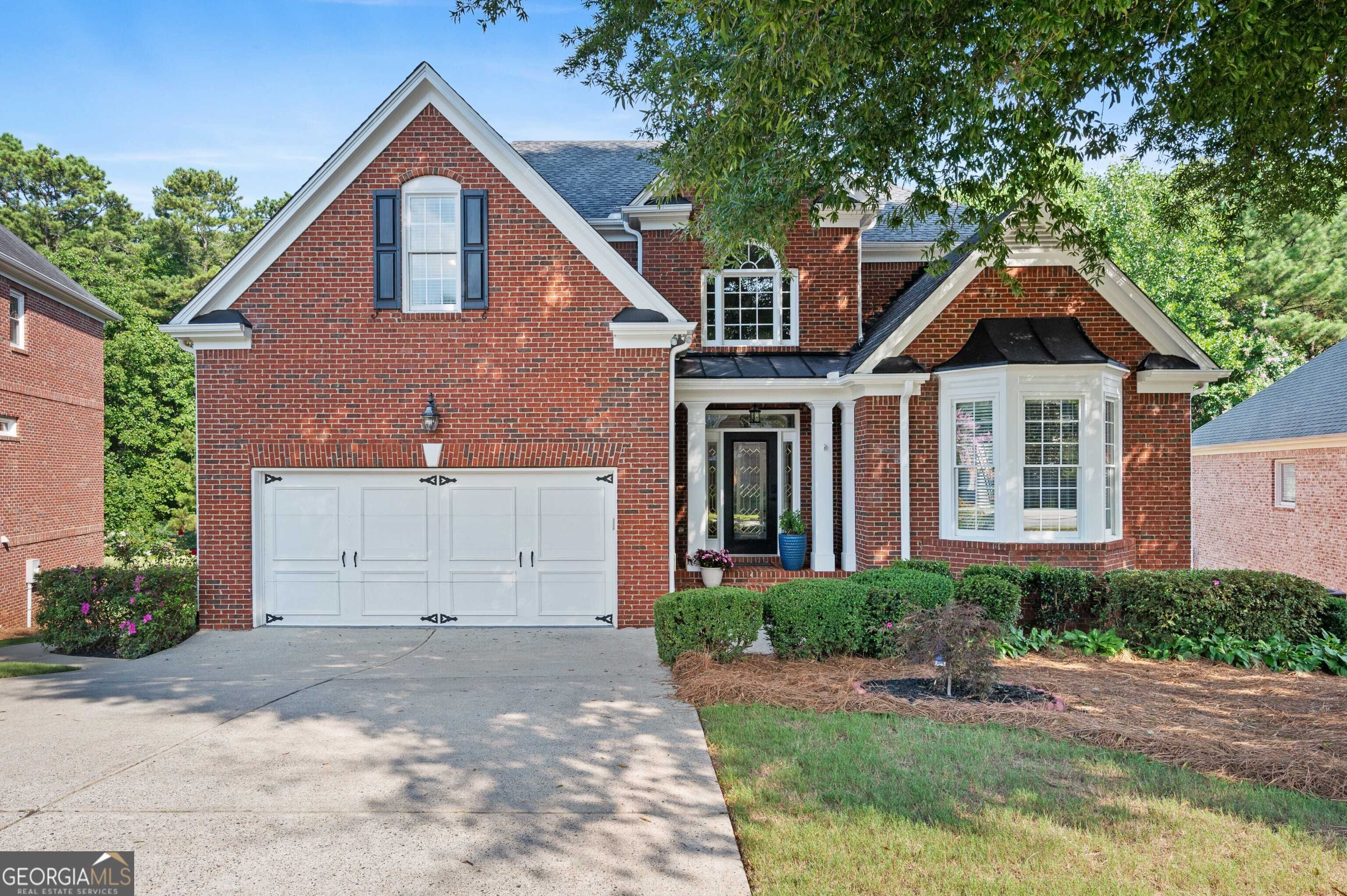 photo 2: 12762 Waterside Drive, Alpharetta GA 30004