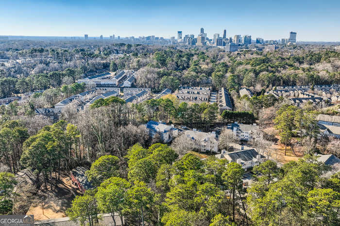 photo 5: 2093 Pine Cone Lane NE, Atlanta GA 30319