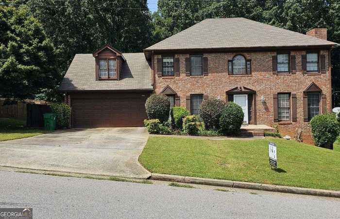 photo 1: 6420 Phillips Place, Lithonia GA 30058