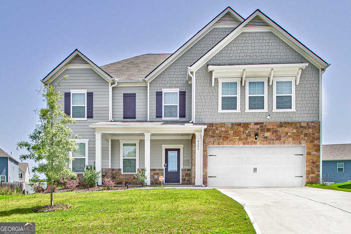 photo 1: 4390 Merrigold Way, Fairburn GA 30213