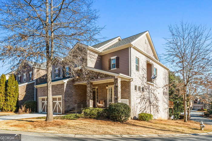 photo 2: 3041 Riverbrooke Court, Atlanta GA 30339