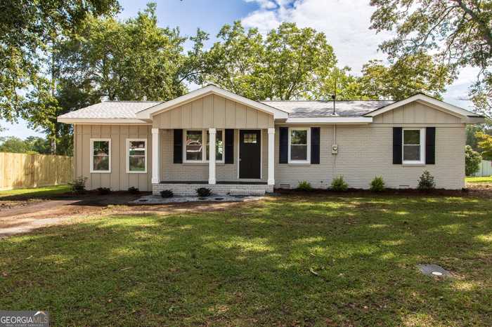 photo 1: 353 Cherry Street, Social Circle GA 30025