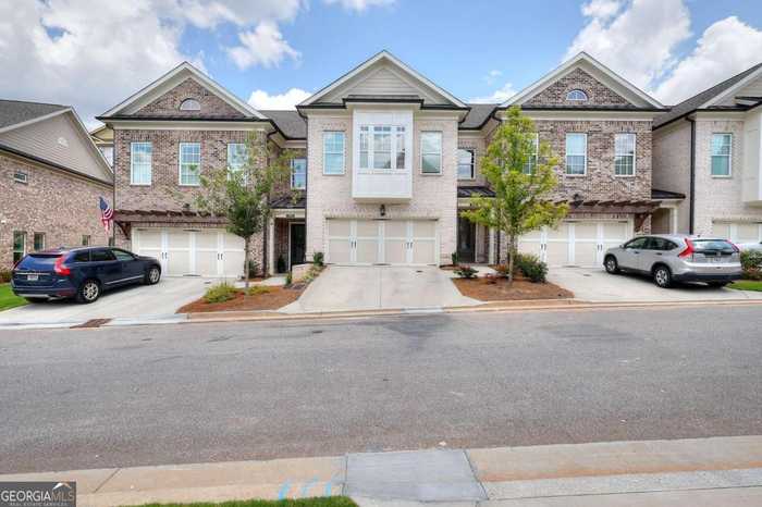 photo 1: 4984 Sealy Circle, Peachtree Corners GA 30092