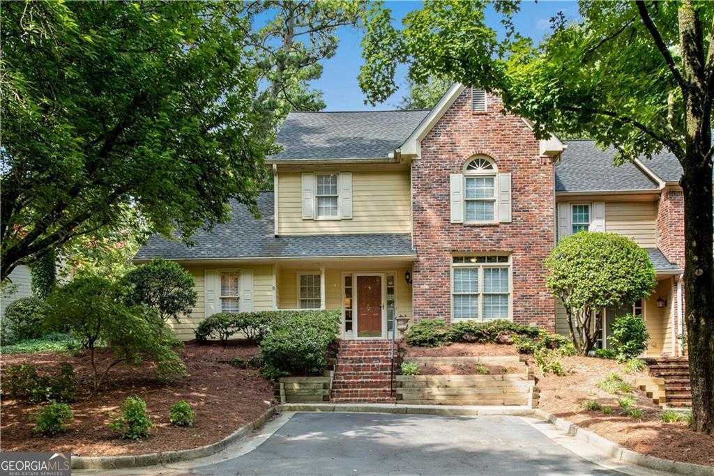 photo 1: 146 River Ridge Lane, Roswell GA 30075