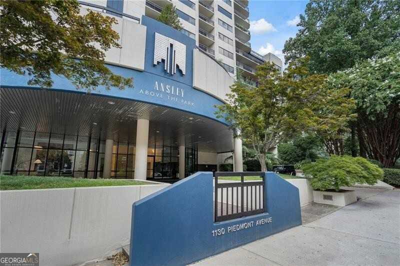 photo 1: 1130 Piedmont Avenue NE Unit 509, Atlanta GA 30309