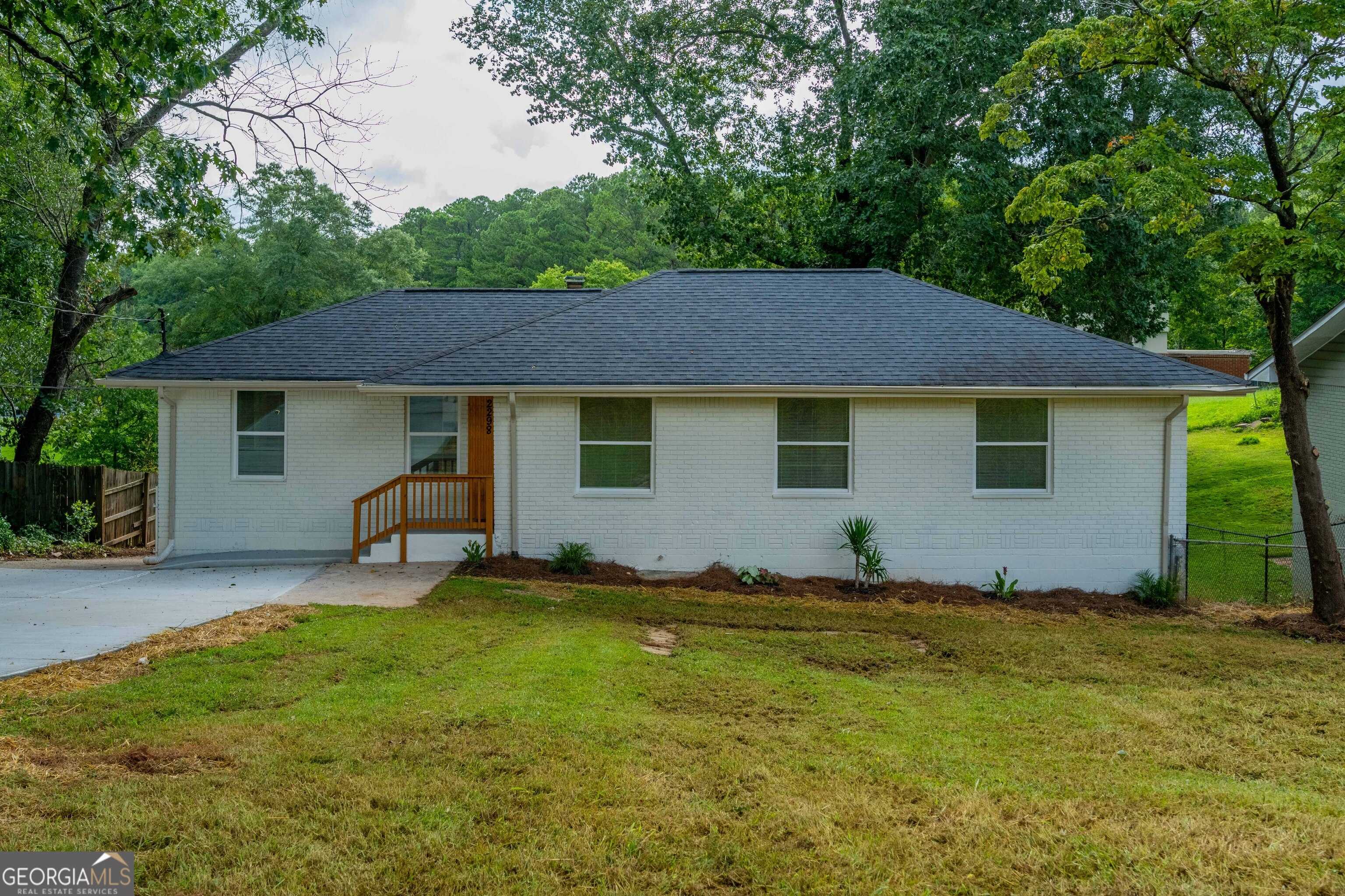 photo 1: 2298 Mark Trail, Decatur GA 30032