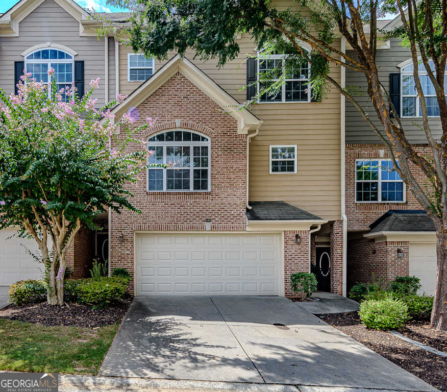 photo 1: 1302 GLEN IVY Unit 13, Marietta GA 30062